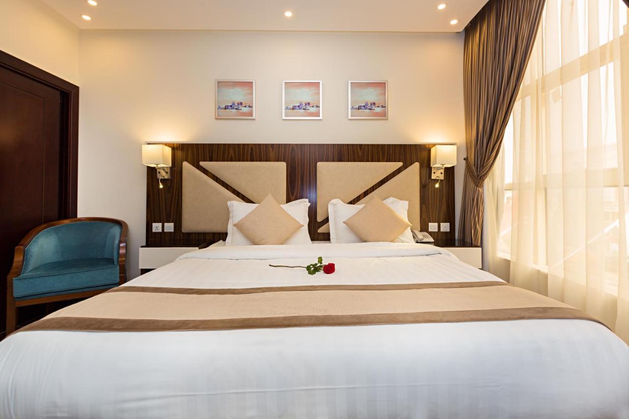 Sun Park Hotel Suites Jeddah Ngoại thất bức ảnh