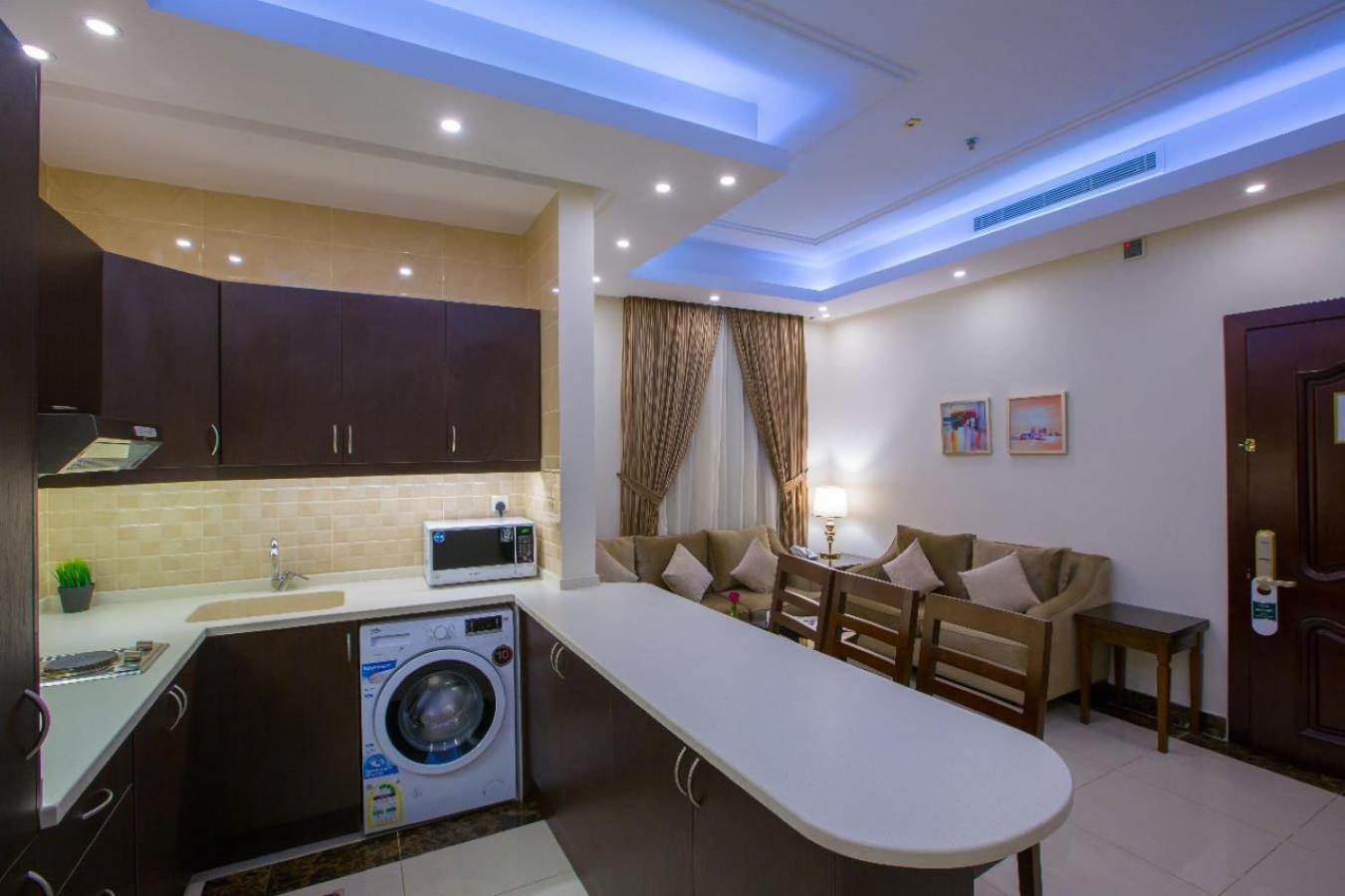 Sun Park Hotel Suites Jeddah Ngoại thất bức ảnh