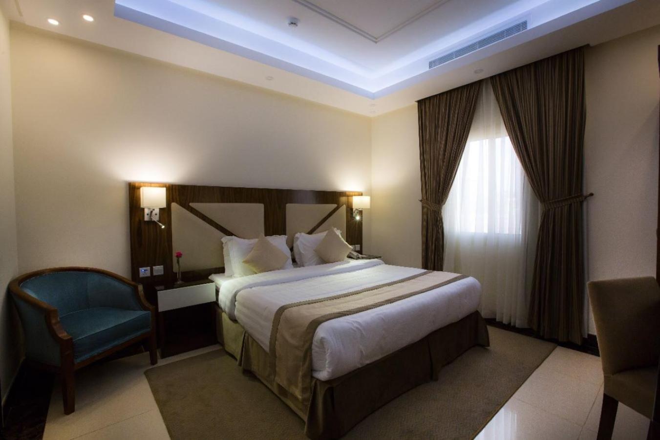 Sun Park Hotel Suites Jeddah Ngoại thất bức ảnh